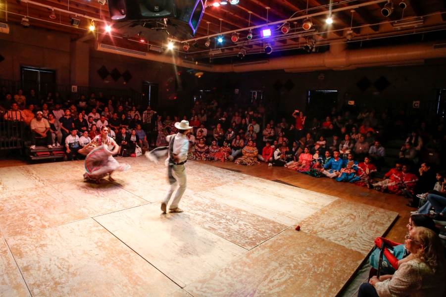 Presentan espectáculo de danza folclórica en el CMA por el Día Nacional de la Danza