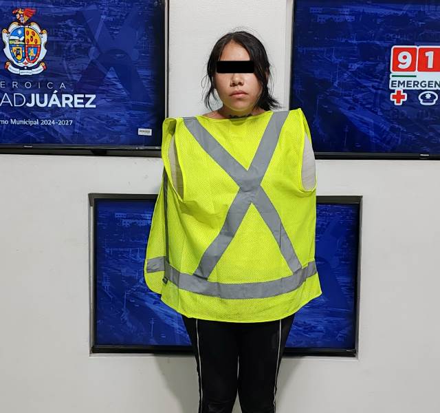 Detienen a mujer y adolescente señalados por robo a conductor de plataforma en Ciudad Juárez