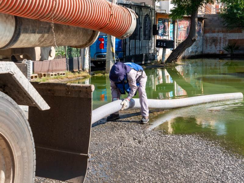 JMAS atiende acumulación de aguas residuales en Bosques de Waterfill