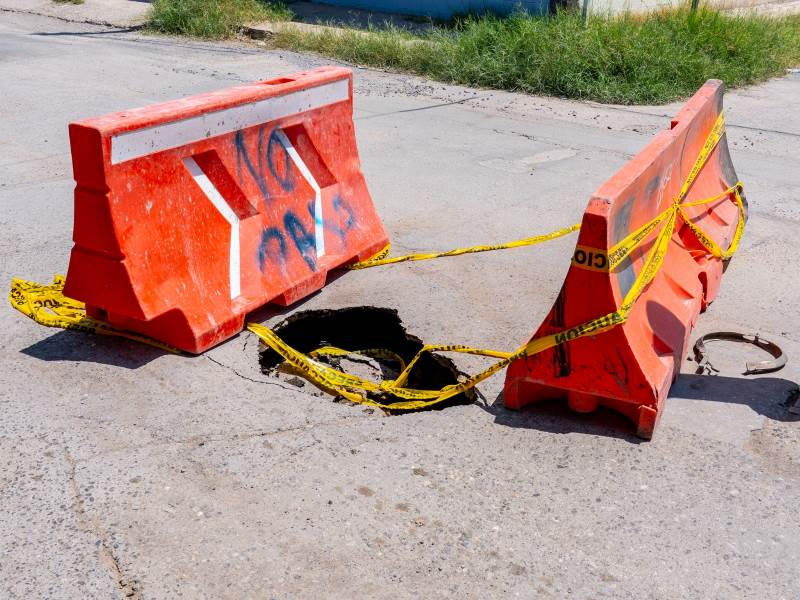 JMAS repara simultáneamente ocho hundimientos en distintos puntos de  la Ciudad
