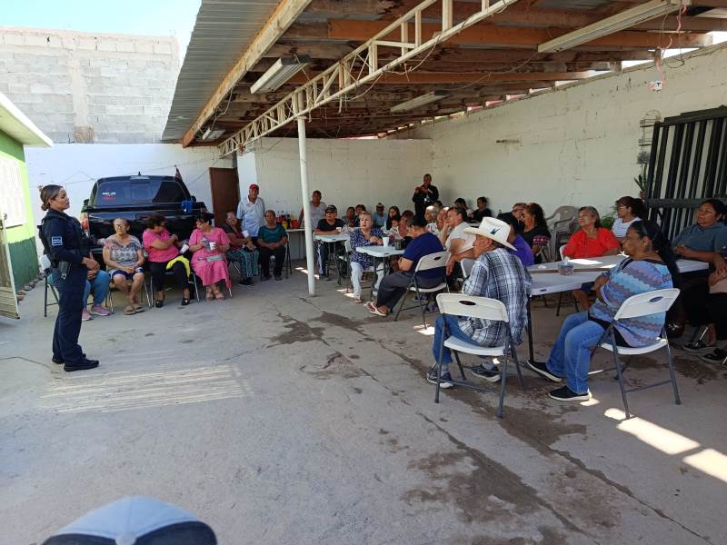 SSPM brinda plática preventiva a adultos mayores