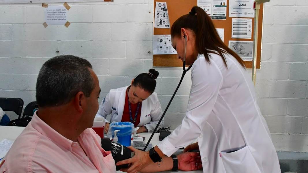 Realizan Feria de Salud para población en movilidad en Ciudad Juárez