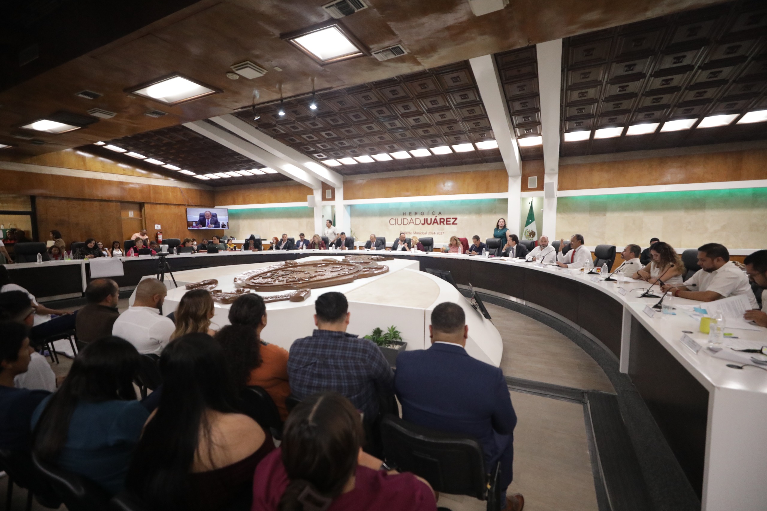 Dona Cabildo predio para construcción de subestación eléctrica a la CFE.