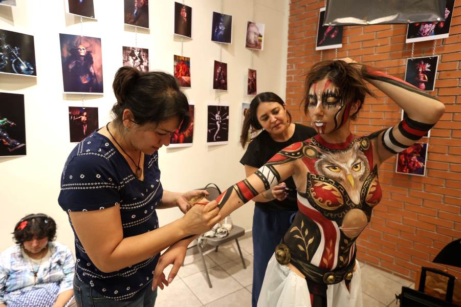 Cierran “Crónicas de la Piel” con demostración de Body Paint en vivo