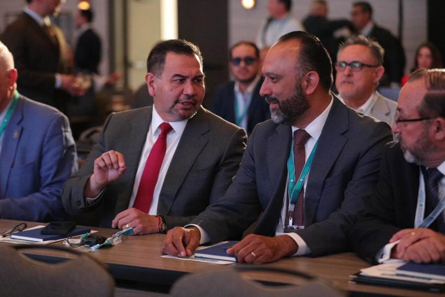 Pérez Cuéllar lleva a San Antonio la agenda de Juárez para impulsar obras binacionales