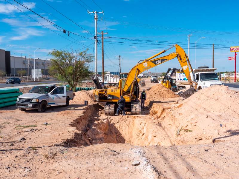 JMAS inicia desvío de drenaje para construcción del puente Las Torres-Talamás Camandari