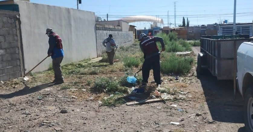 Realizan limpieza integral en parque lineal Hacienda Tierra Blanca