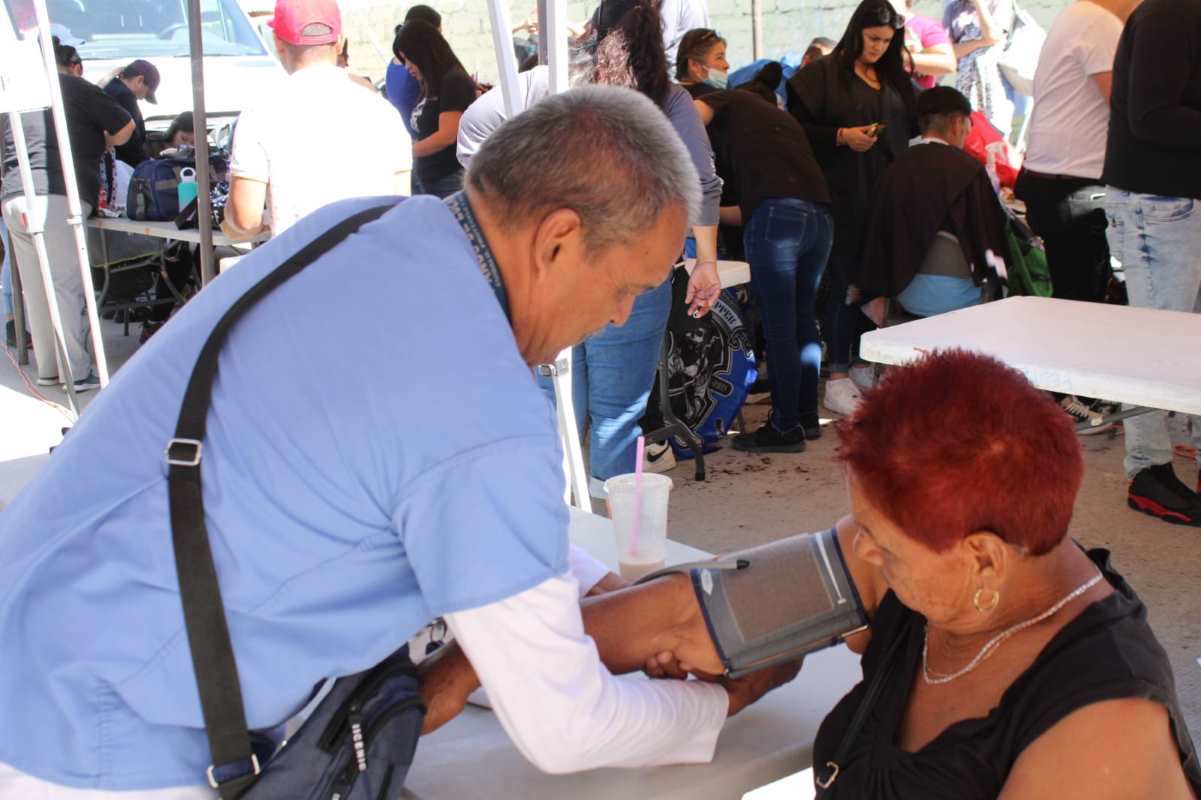 Mantiene Centros Comunitarios atención de salud a los juarenses