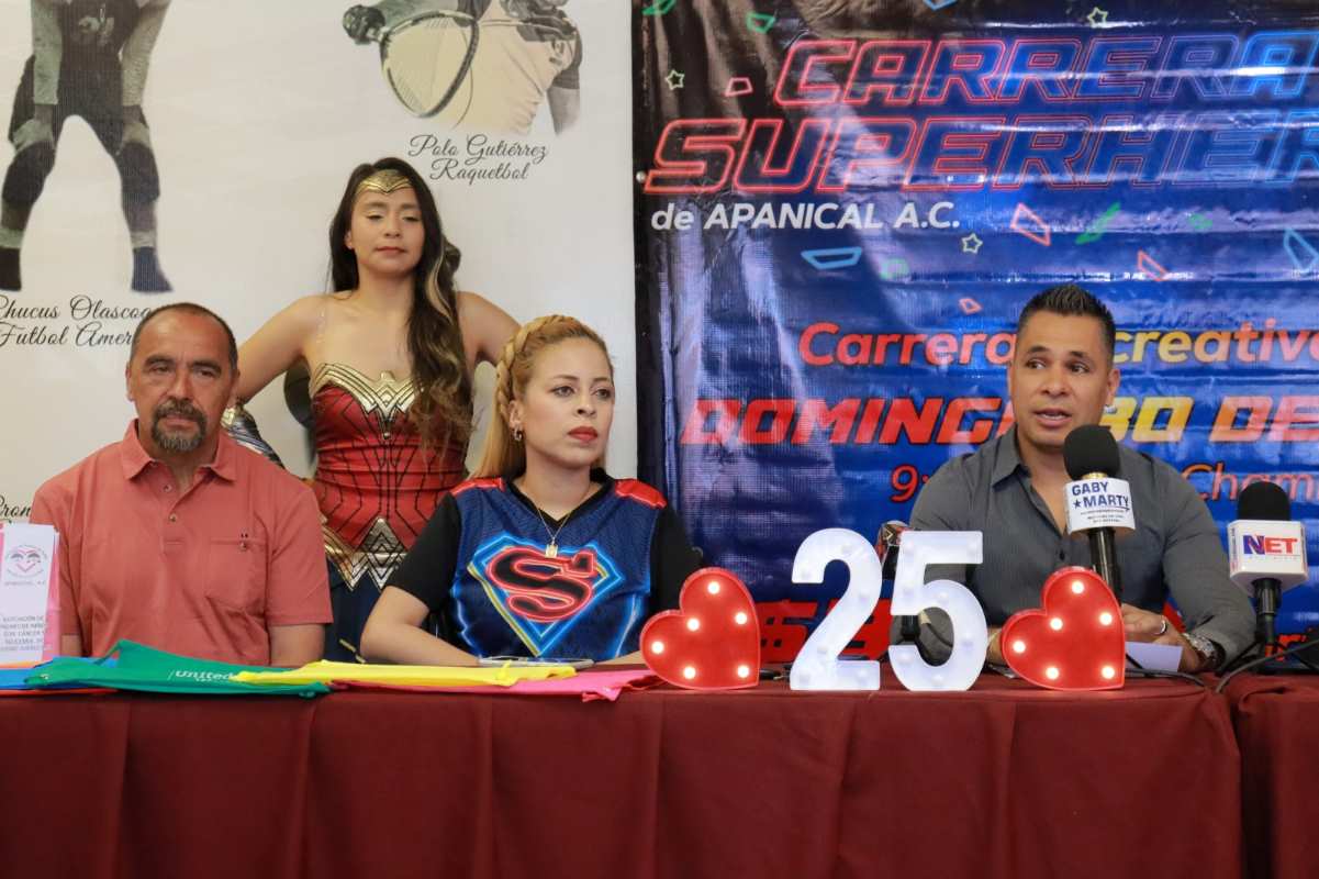 Anuncian para el domingo la Carrera de los Súperhéroes Apanical A.C. Neón 2023