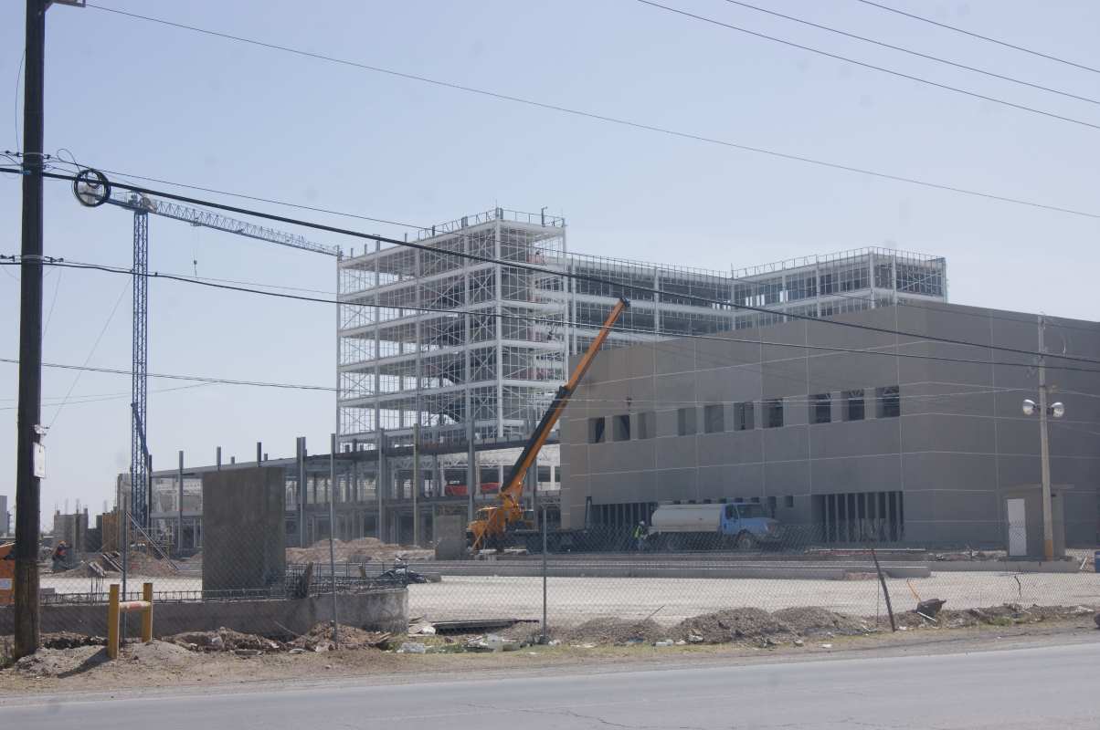 Anuncia JMAS suspensión de agua potable en e sector del Galgodromo