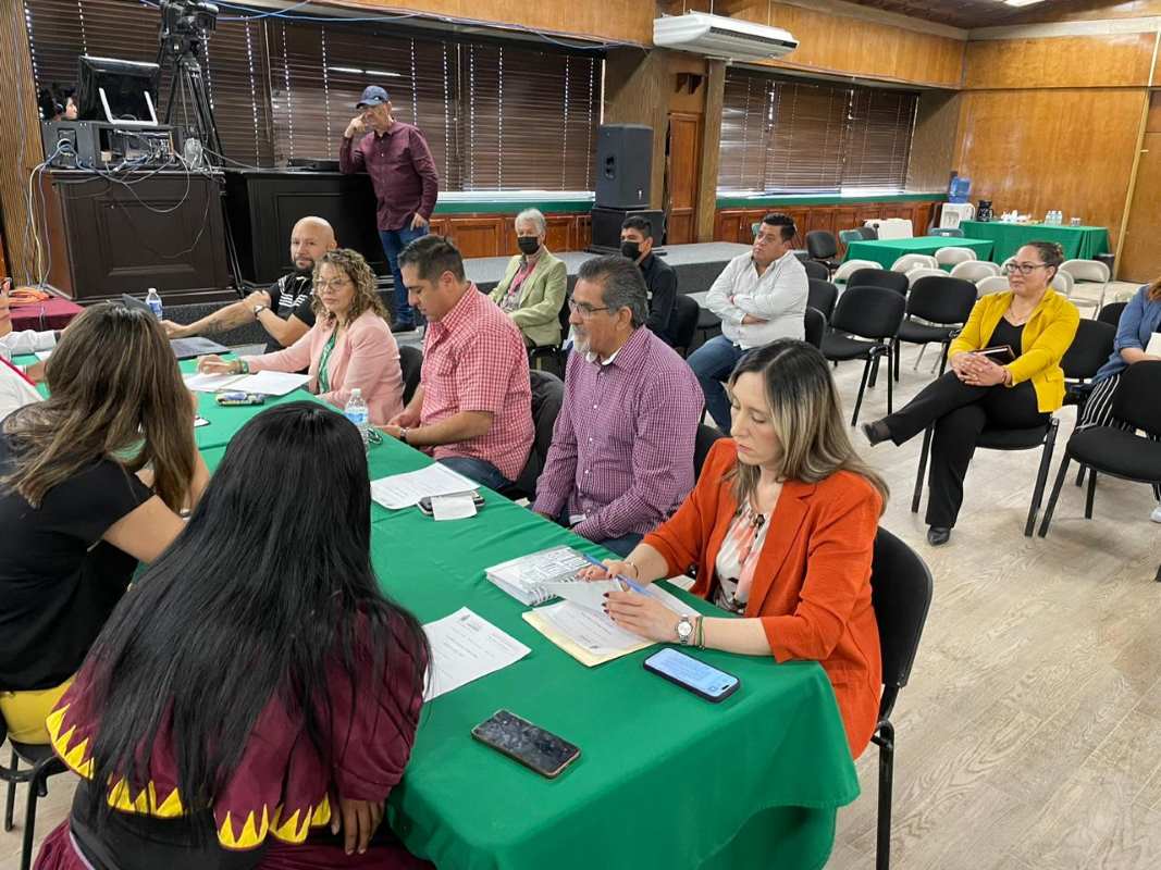 Analizan reglamento para el Lienzo Charro Adolfo López Mateos