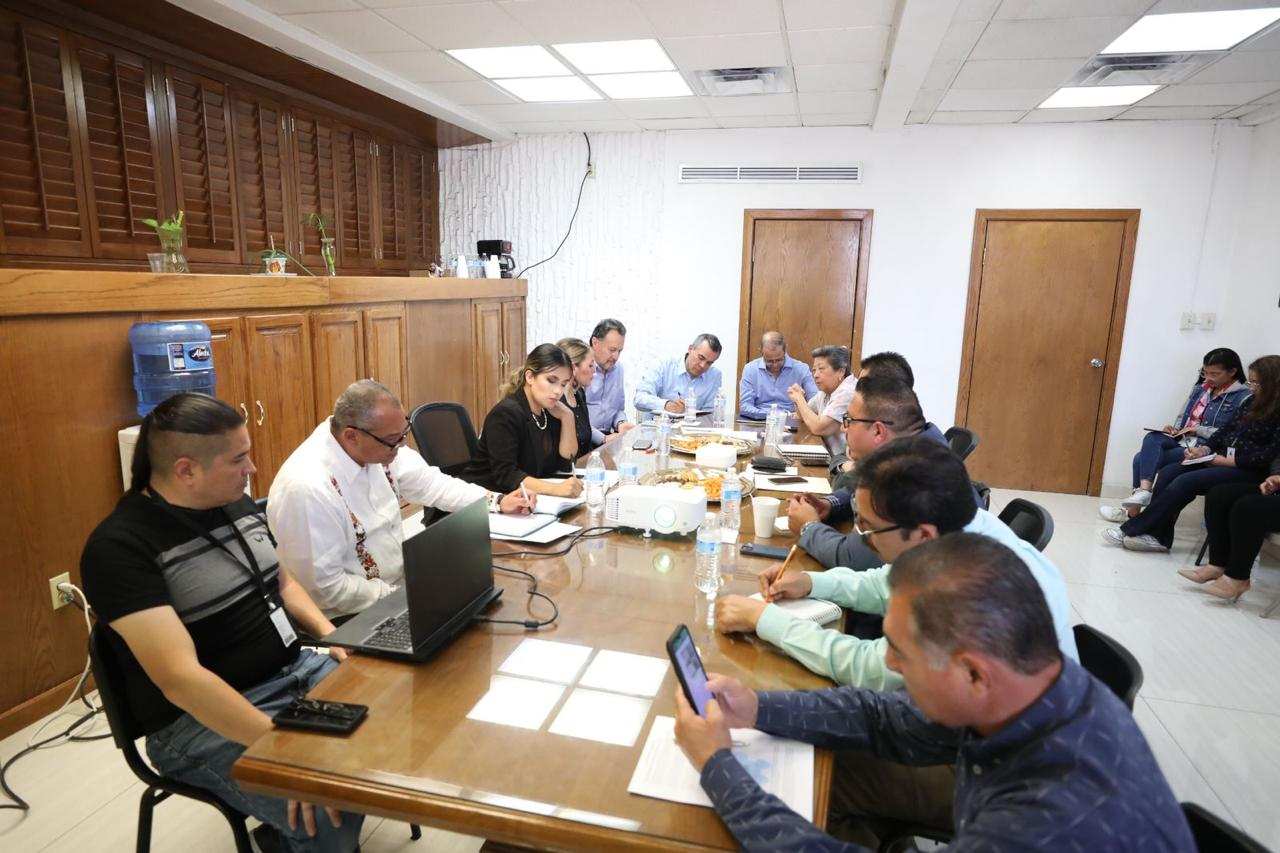 Funcionarios municipales, agentes aduanales y CODER sostuvieron reunión de trabajo