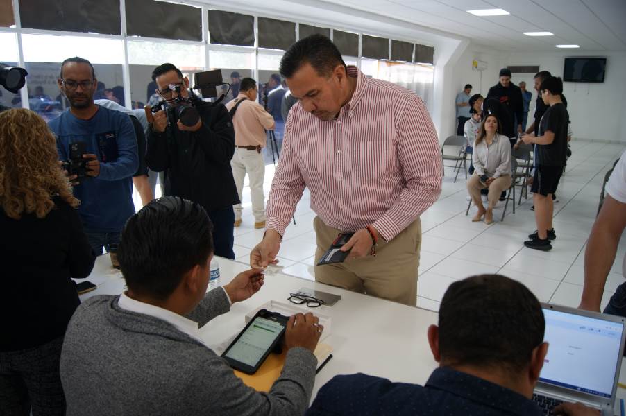 Celebra alcalde interés de los juarenses por salir a votar en el Presupuesto Participativo.