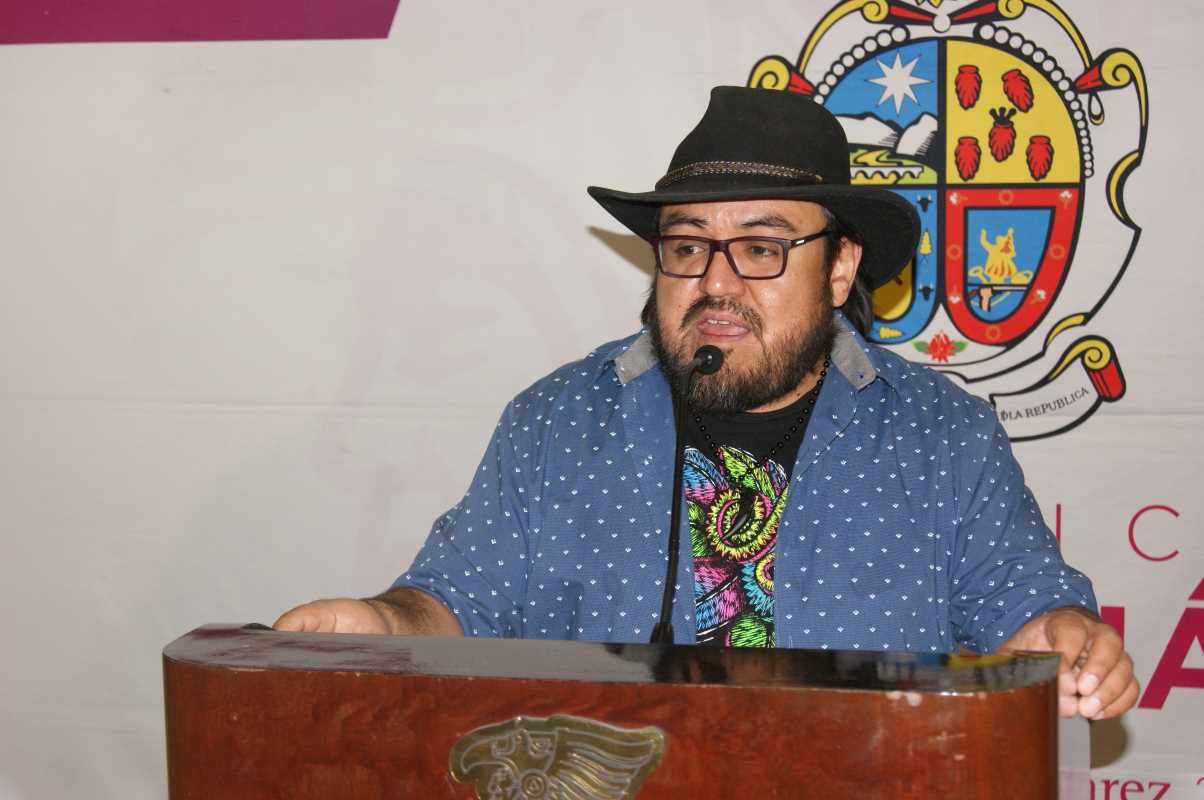 Anuncian cierre de oficinas por días santos.