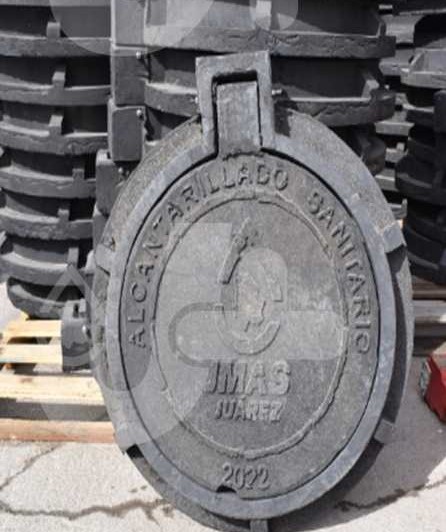 Avanza la JMAS con la instalación de tapas de alcantarilla no metálicas