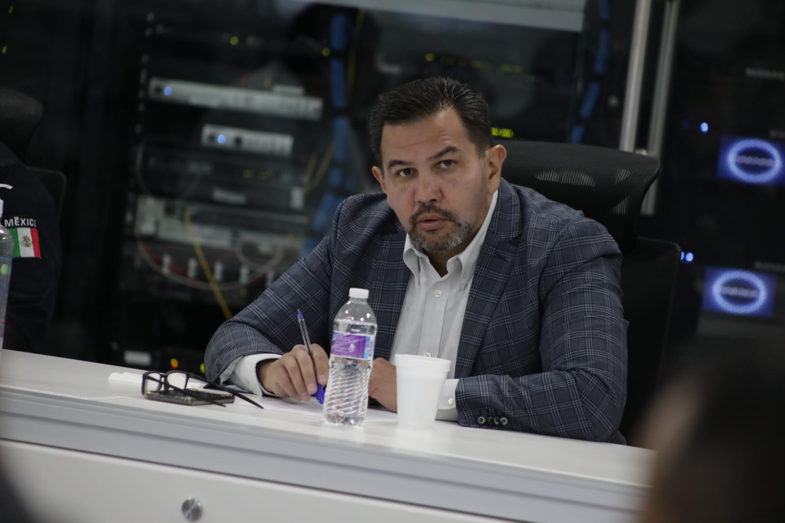 Problema migratorio debe ser abordado entre México y Estados Unidos y no polarizar con el tema.