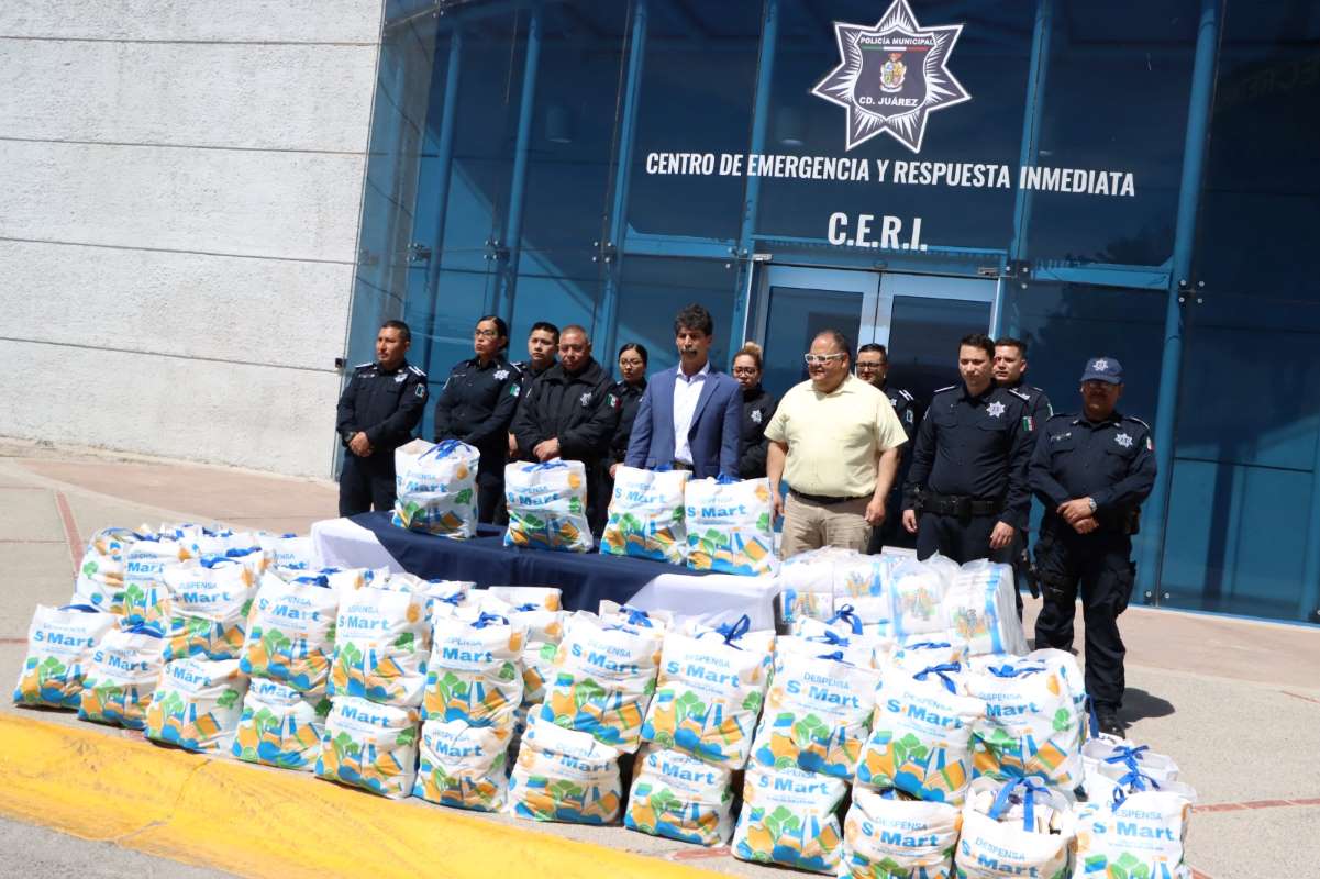 Entregó CANACO despensas básicas a la SSPM a través del programa “Policía Digno”