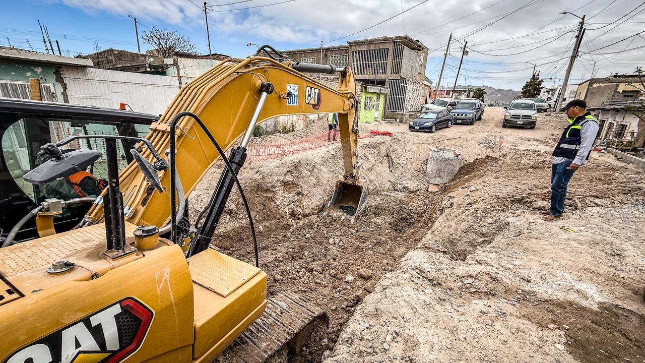 Reporta JMAS avances en reposición de drenaje en la Colonia Aldama.