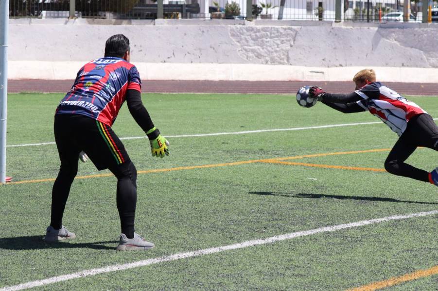 Un éxito Clínica para Porteros impartida por Jonathan Orozco