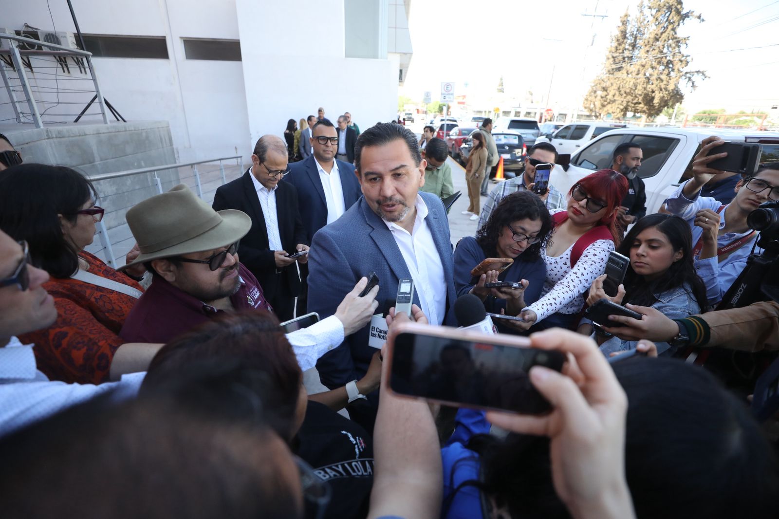 Busca alcalde evitar división de los juarenses por Centro de Convenciones.