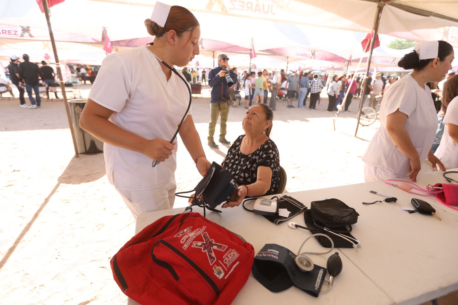 Con servicios municipales, prepara gobierno la octava Cruzada por Juárez "Atención a las causas, Juárez por la Paz cruza en la colonia Sierra Vista