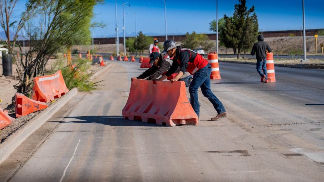 Reabren bulevar Cuatro Siglos tras obras de colector sanitario