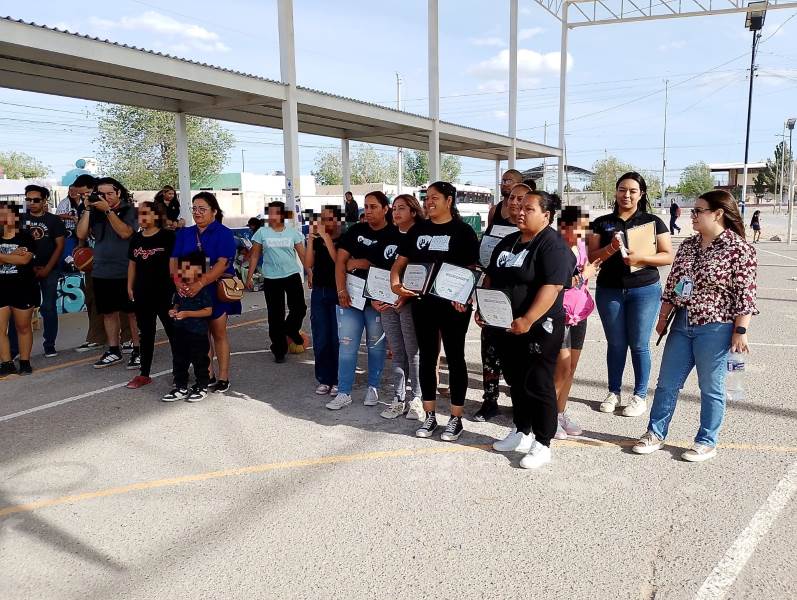 Concluyen jornadas de prevención en Parajes de San José