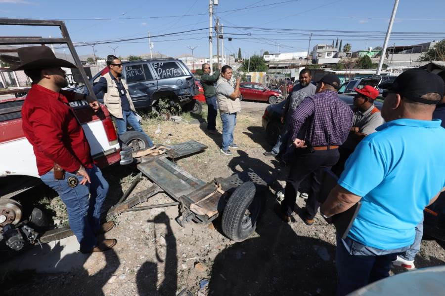 Clausuran Yonke Ilegal en Área Verde de la Colonia Azteca