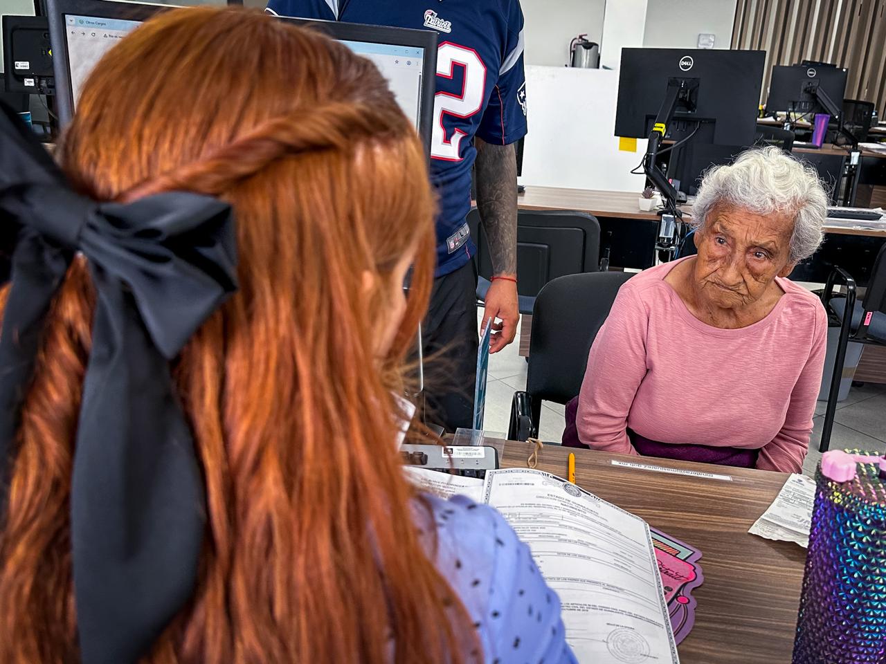 Beneficia JMAS a más de 85 mil adultos mayores con descuentos.