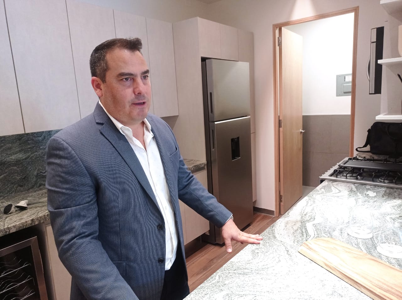 Se mantiene proyección vertical en la frontera, comienza construcción de Siete Cumbres.