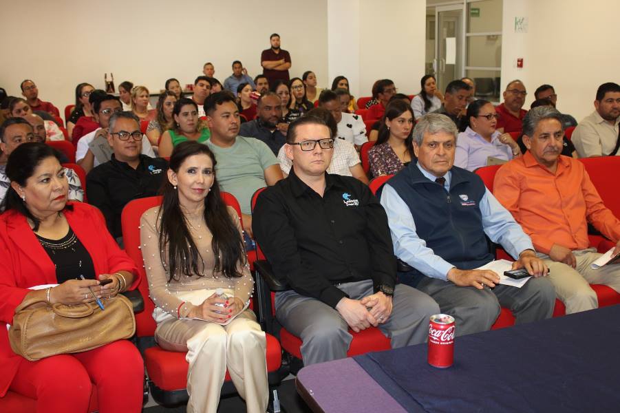 Capacitan a docentes de Juárez en prevención de la violencia y bullying