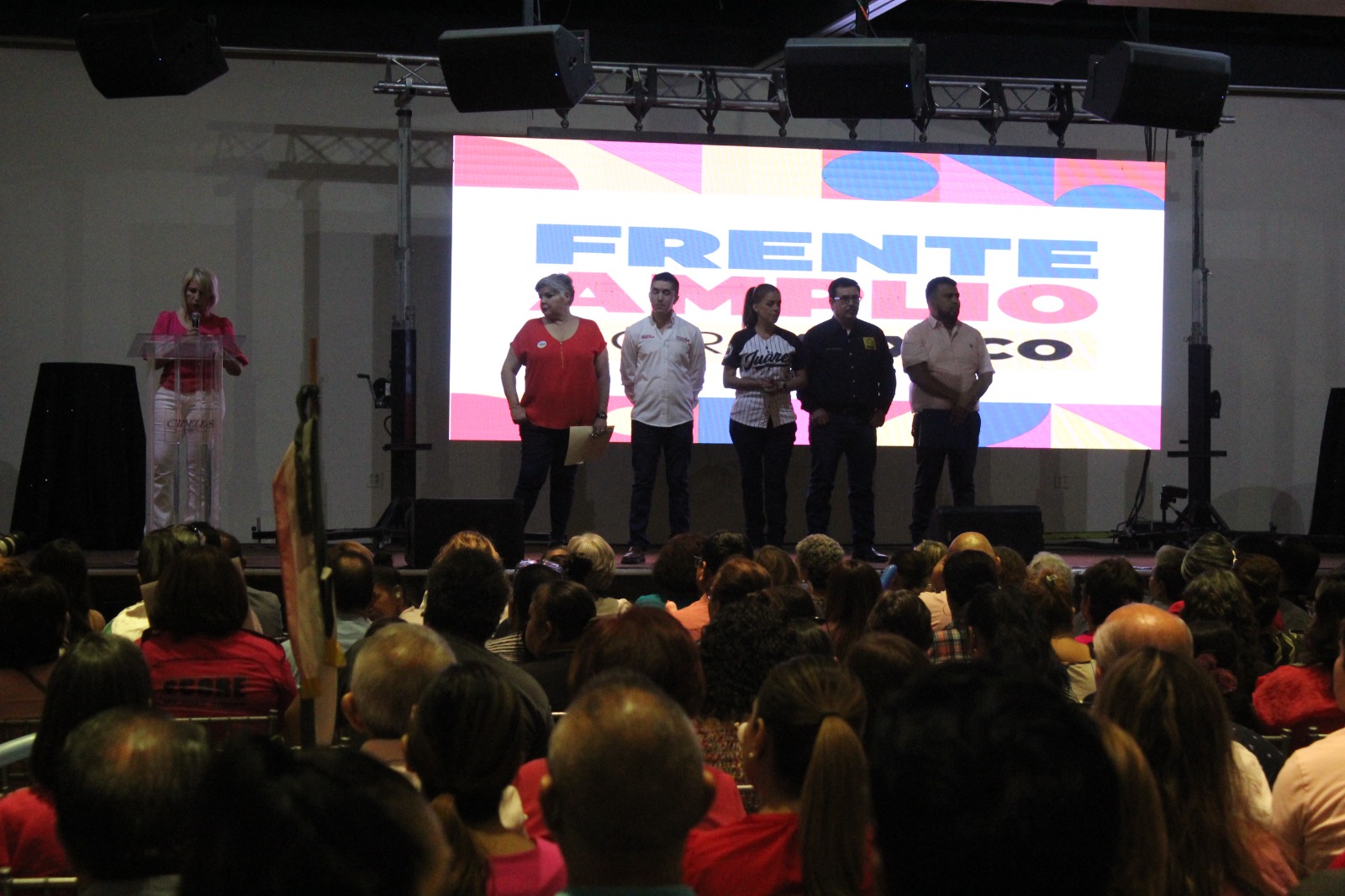 Celebran en Juárez nombramiento de Xóchitl Gálvez.