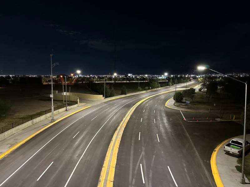 Instalaron luminarias led en puente Carlos Villarreal y avenidas cercanas