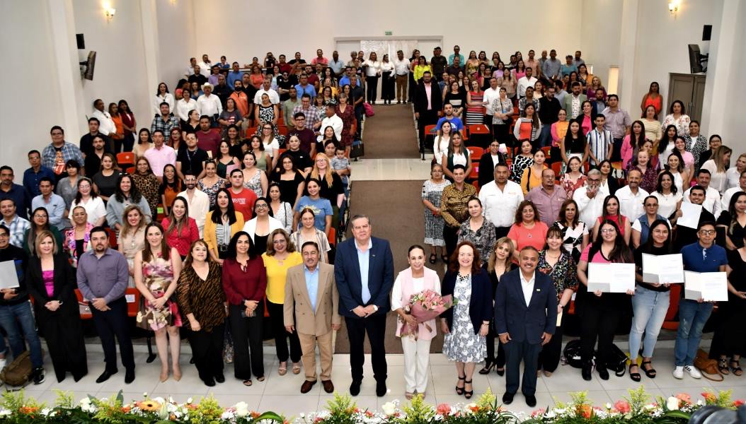 Se integran 93 nuevos docentes al subsistema estatal de educación