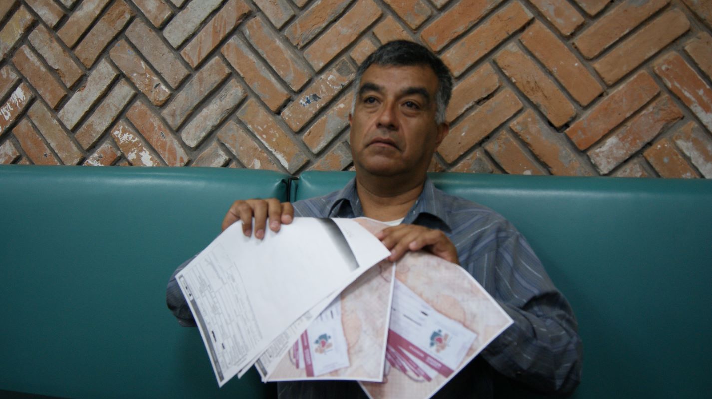 Por robo y amenazas denuncian a Delegado Juan Carlos de la Rosa