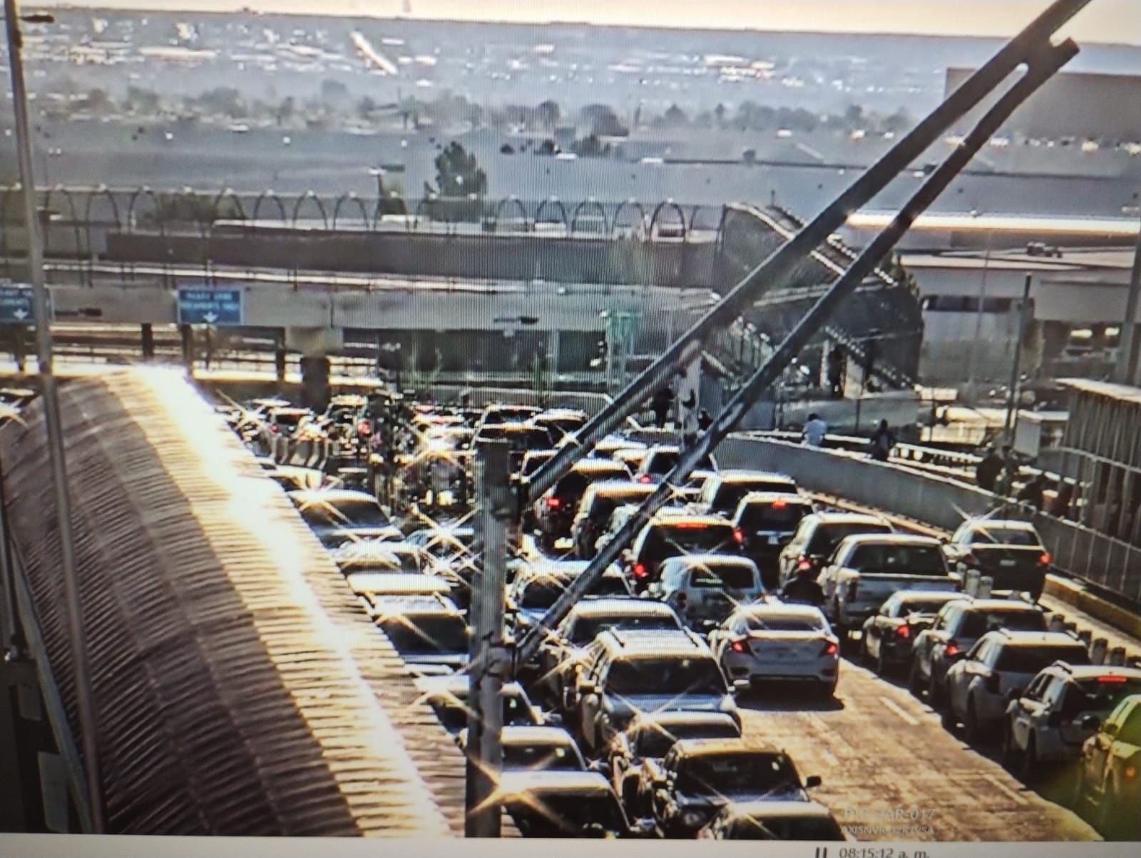 Abren líneas de circulación de sur a norte en puente Zaragoza-Ysleta