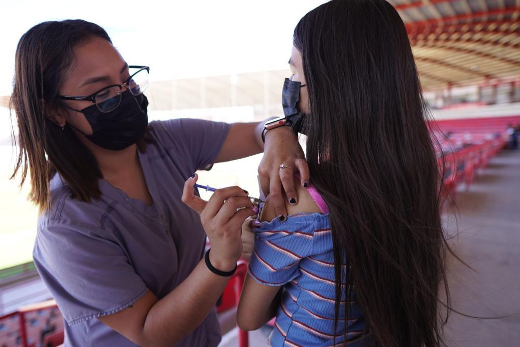 Lunes y martes habrá jornada de vacunación para menores rezagados de 12 a 14 años