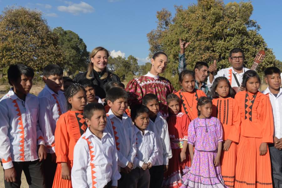 Otorgan títulos de propiedad de tierras a comunidades Rarámuri