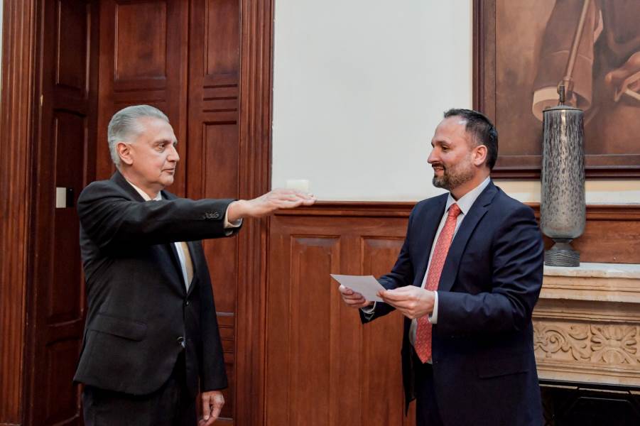 Designan a Enrique Serrano como coordinador general del Consejo Estatal de Población