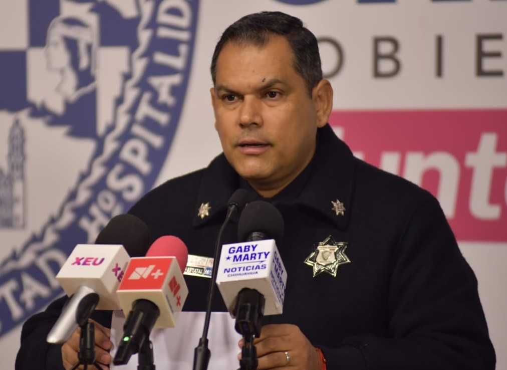 Comparece secretario de seguridad estatal ante diputados locales.