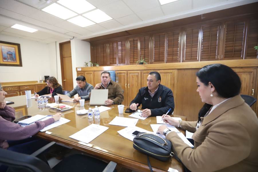 Comparece Centros Comunitarios ante regidores por presupuesto