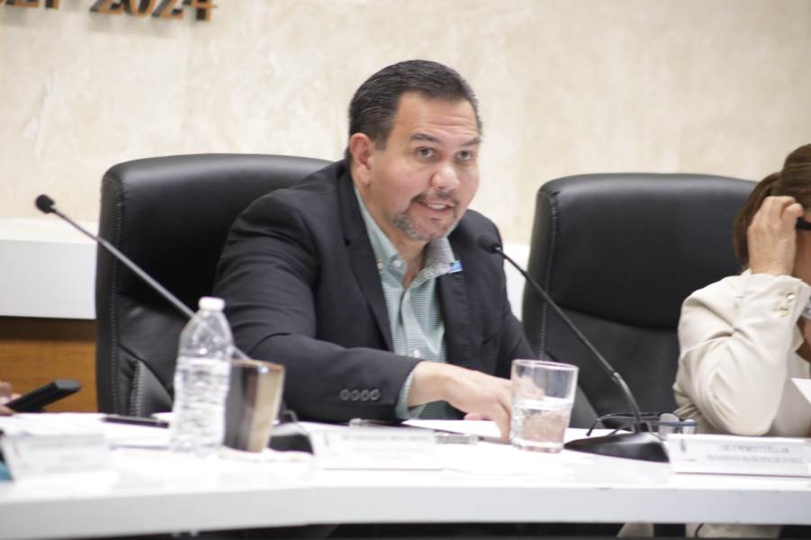 Debe seguir inversión municipal para mantenimiento de escuelas