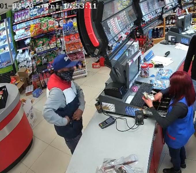 Arrestan a hondureño por el delito de robo a negocio con violencia