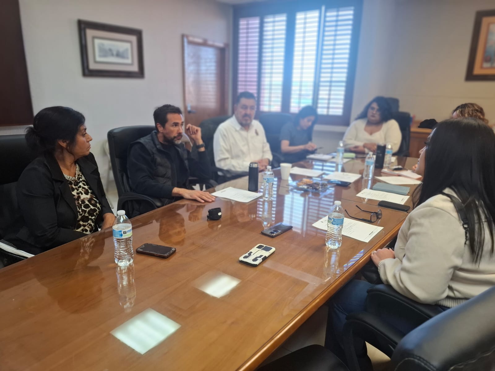 Analizan proyectos de nuevos centros comunitarios en distintos puntos de la ciudad