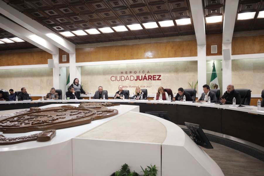 Cabildo analiza exhorto para ampliar horario del transporte público nocturno