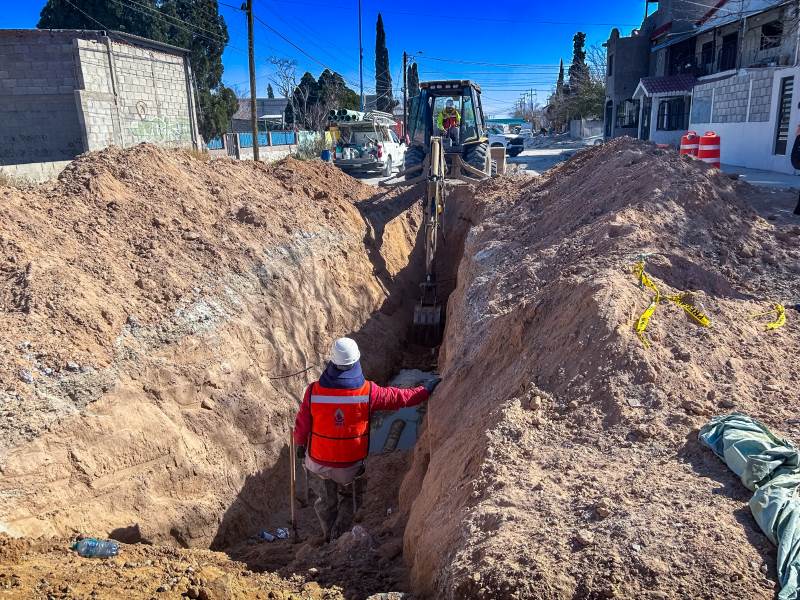 Realiza J+ trabajos de reparación en el sistema de alcantarillado