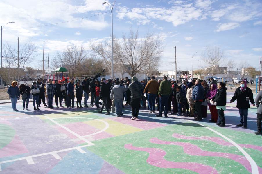 Entregó Presidente Pérez Cuéllar la rehabilitación de parques comunitarios Desierto de Gobi y Tutuaca