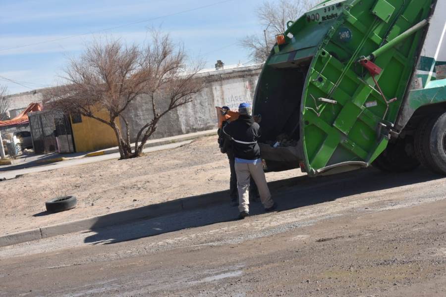 Limpian diques de Riberas del Bravo etapa 6