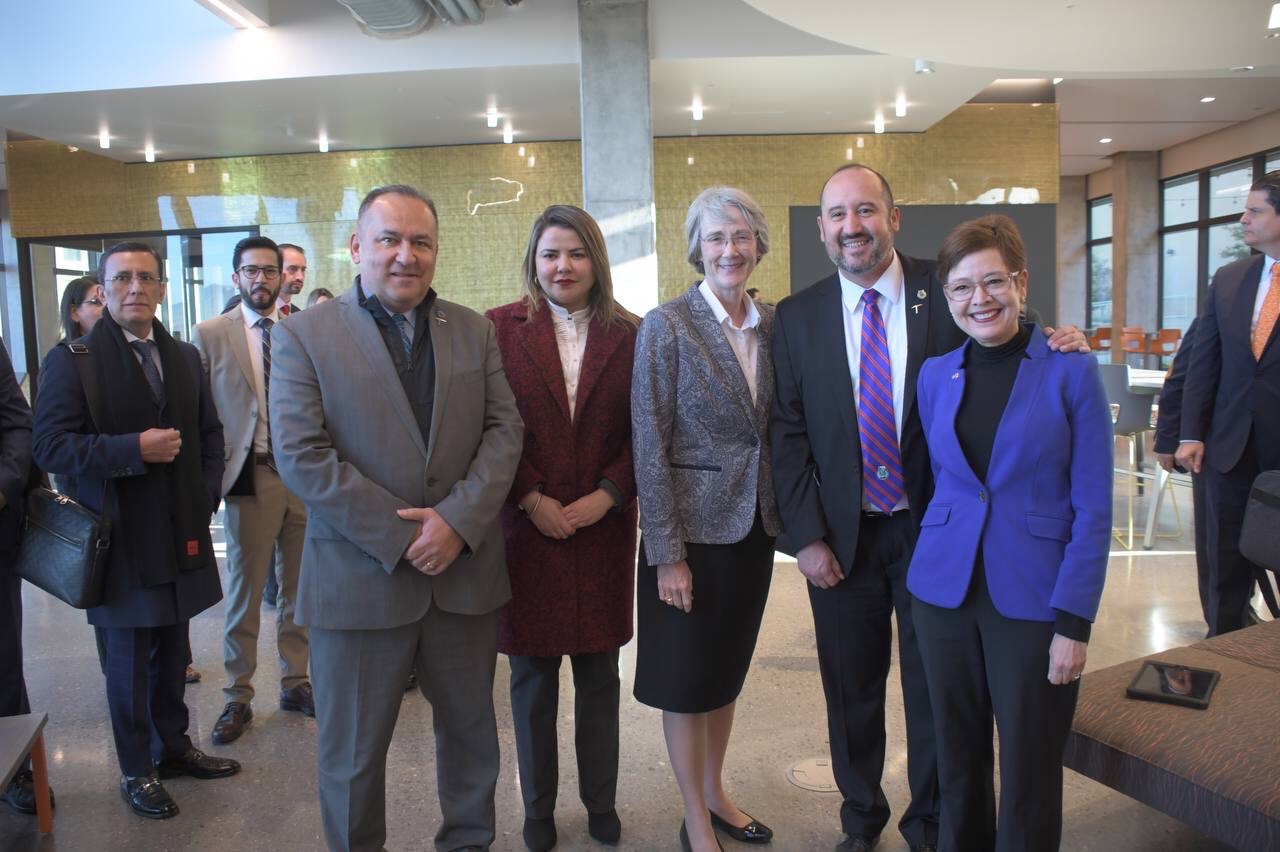 Fortalece la UACH convenios de colaboración con UTEP.