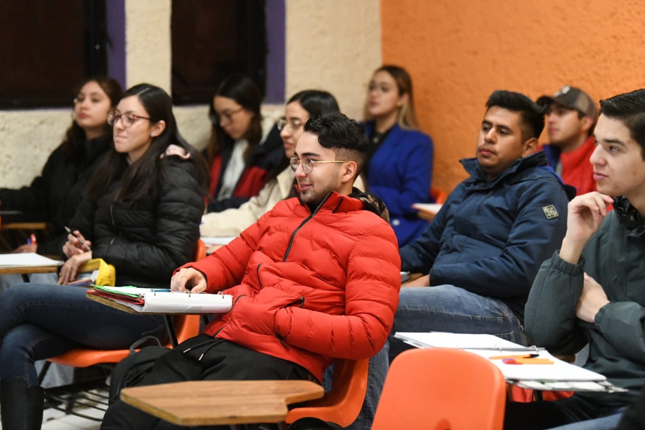 Regresan a clases 26 mil 505 alumnos de la UACH.